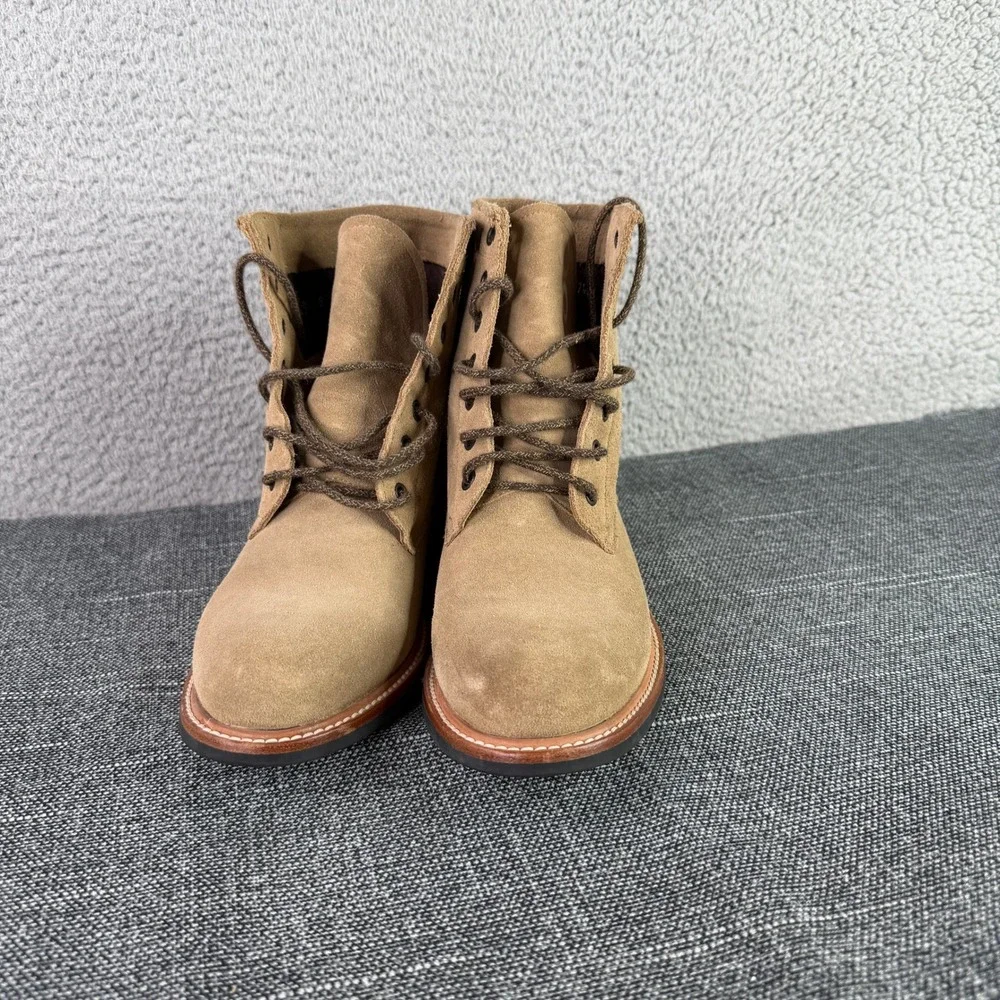 Nisolo Andres Everyday Boot Mens 9 Oak Tan Suede Lace Up Goodyear Welt 8740-6672